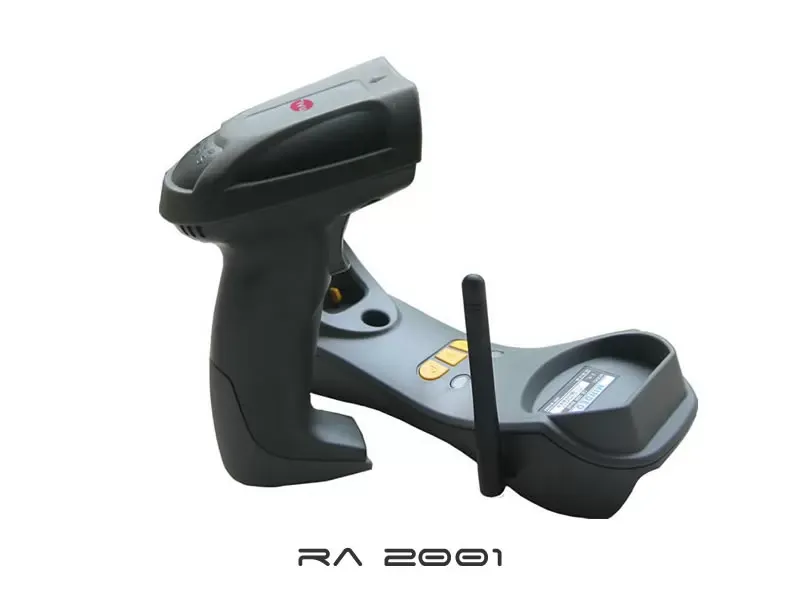 Operazione di inventario magazzino con scanner wireless RCH